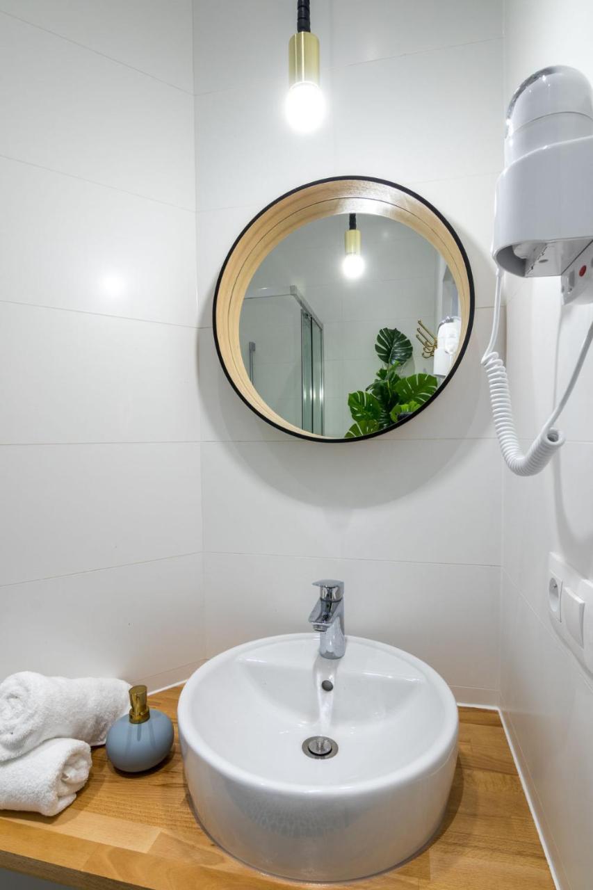 Apartment Nearto Old Town Kraszewskiego Street Kraków Eksteriør billede